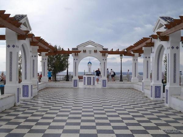 Los Ranchos Of The Sea Benidorm Exterior foto